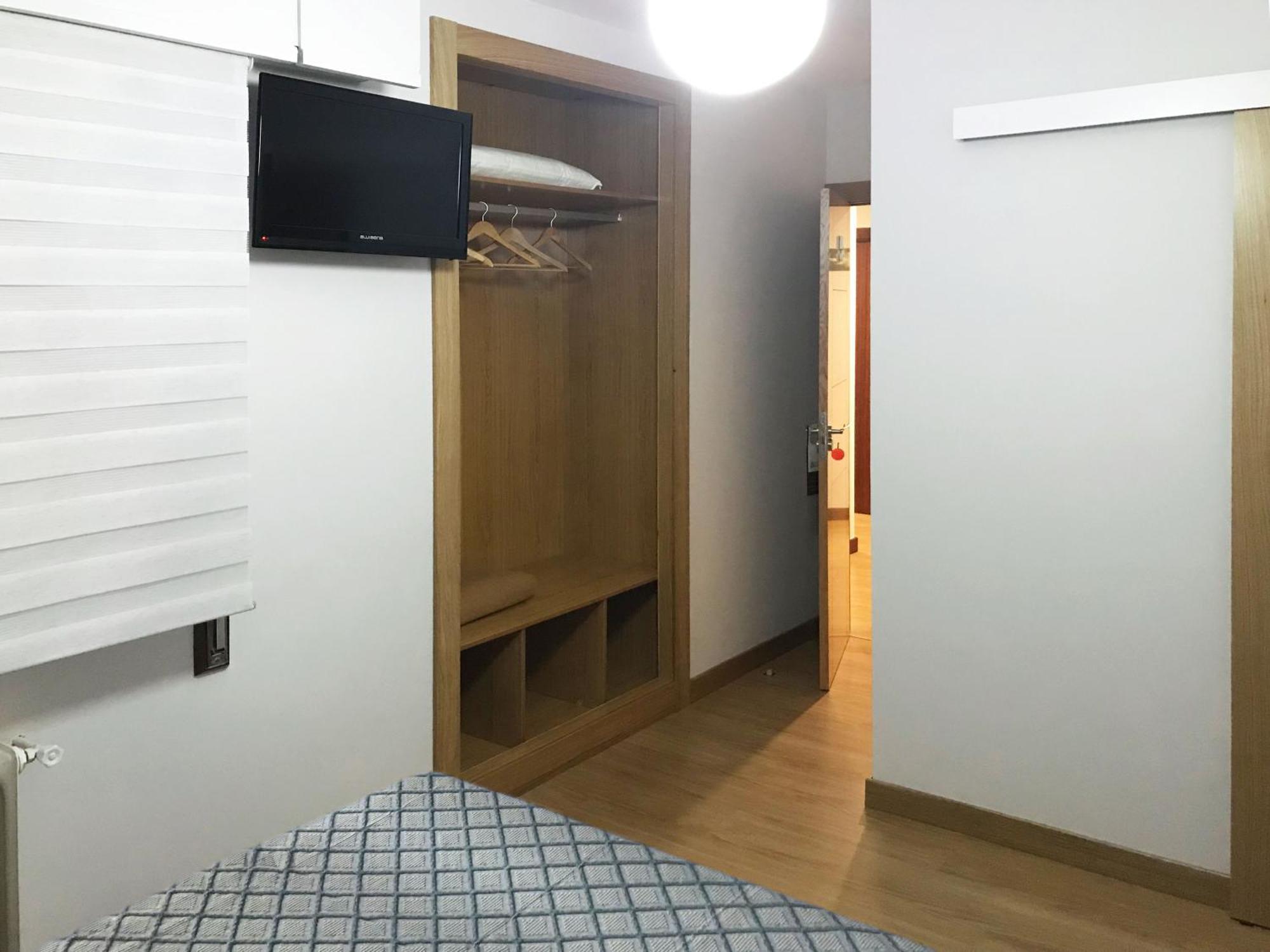 Pension Berceo Logroño Dış mekan fotoğraf