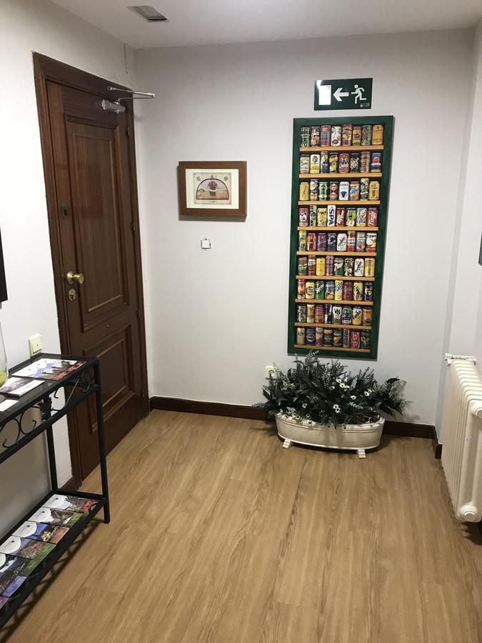 Pension Berceo Logroño Dış mekan fotoğraf