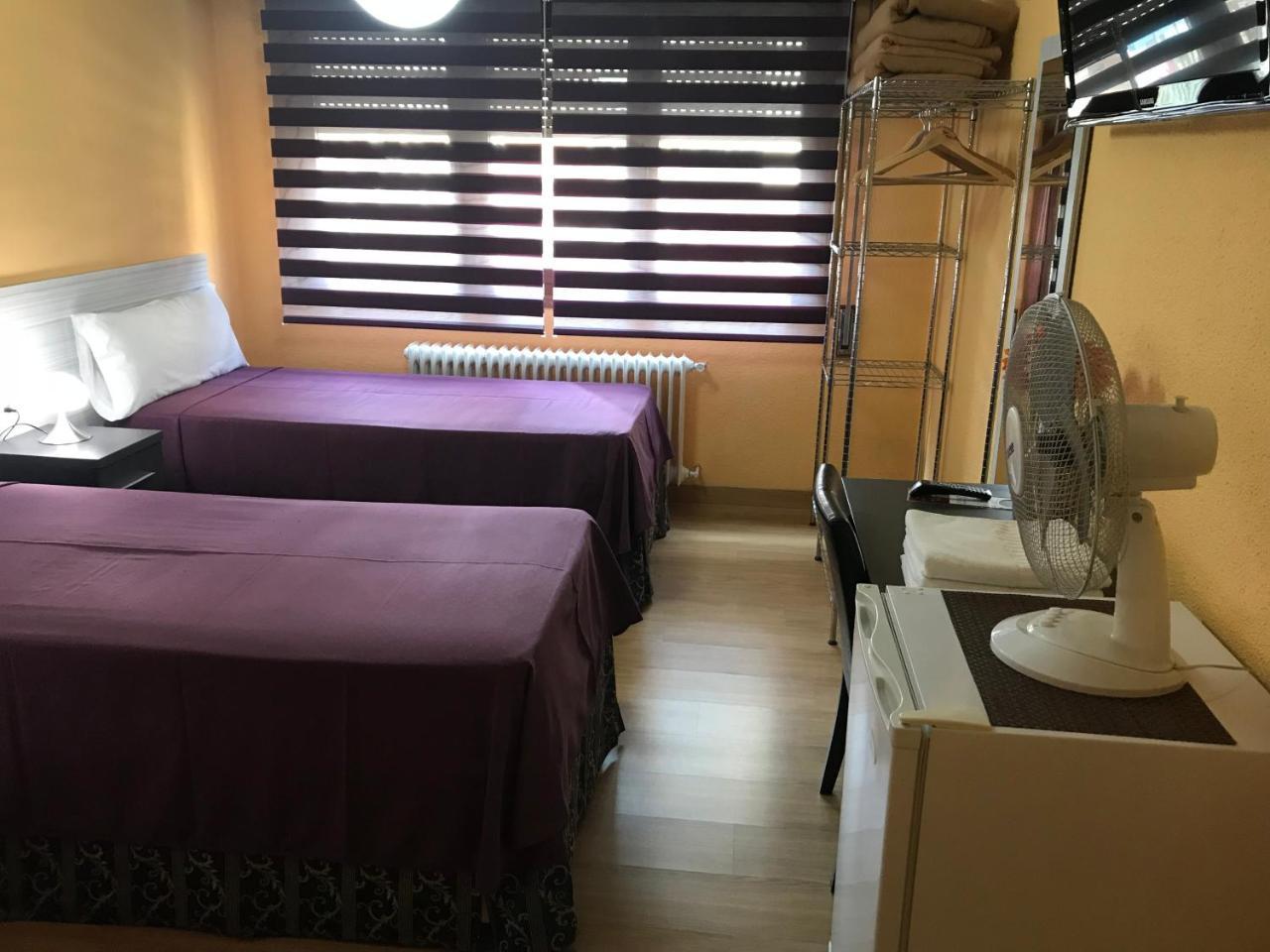 Pension Berceo Logroño Dış mekan fotoğraf